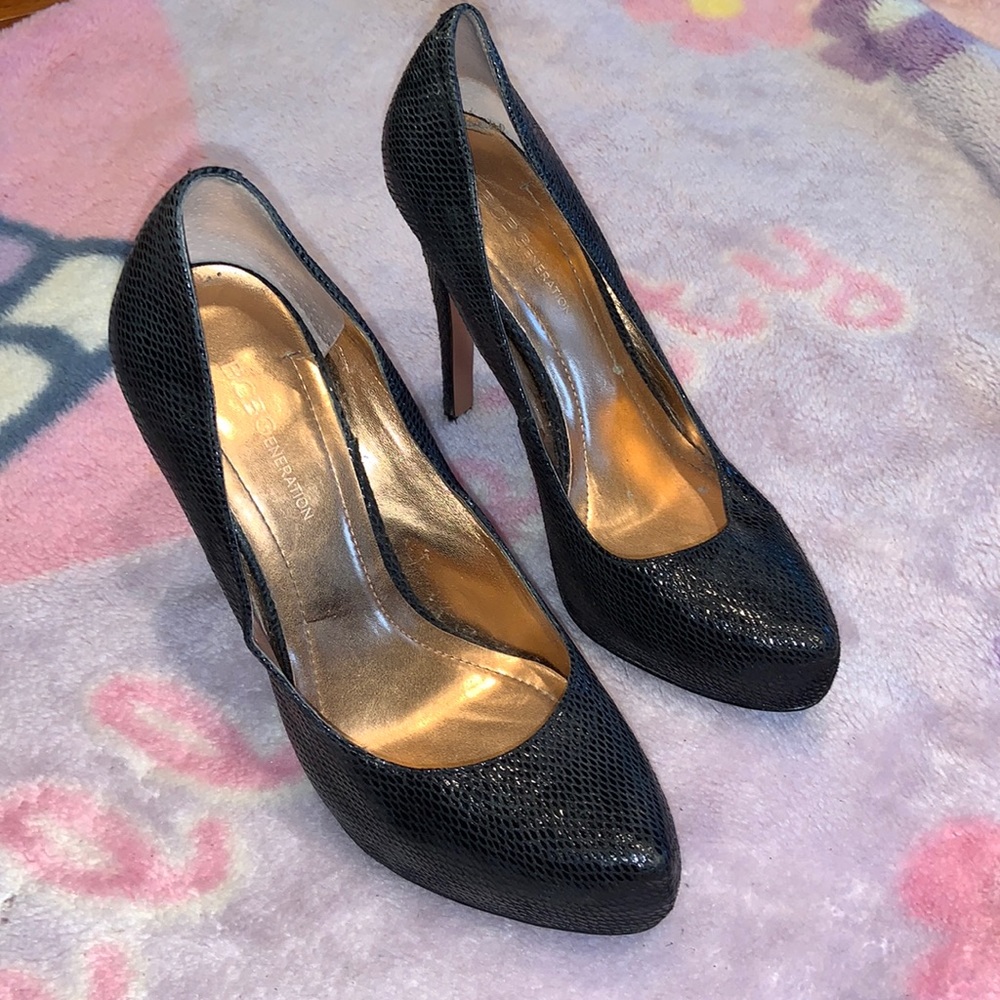 BCBGeneration BG-PARADE snake print style high heel pump leather upper